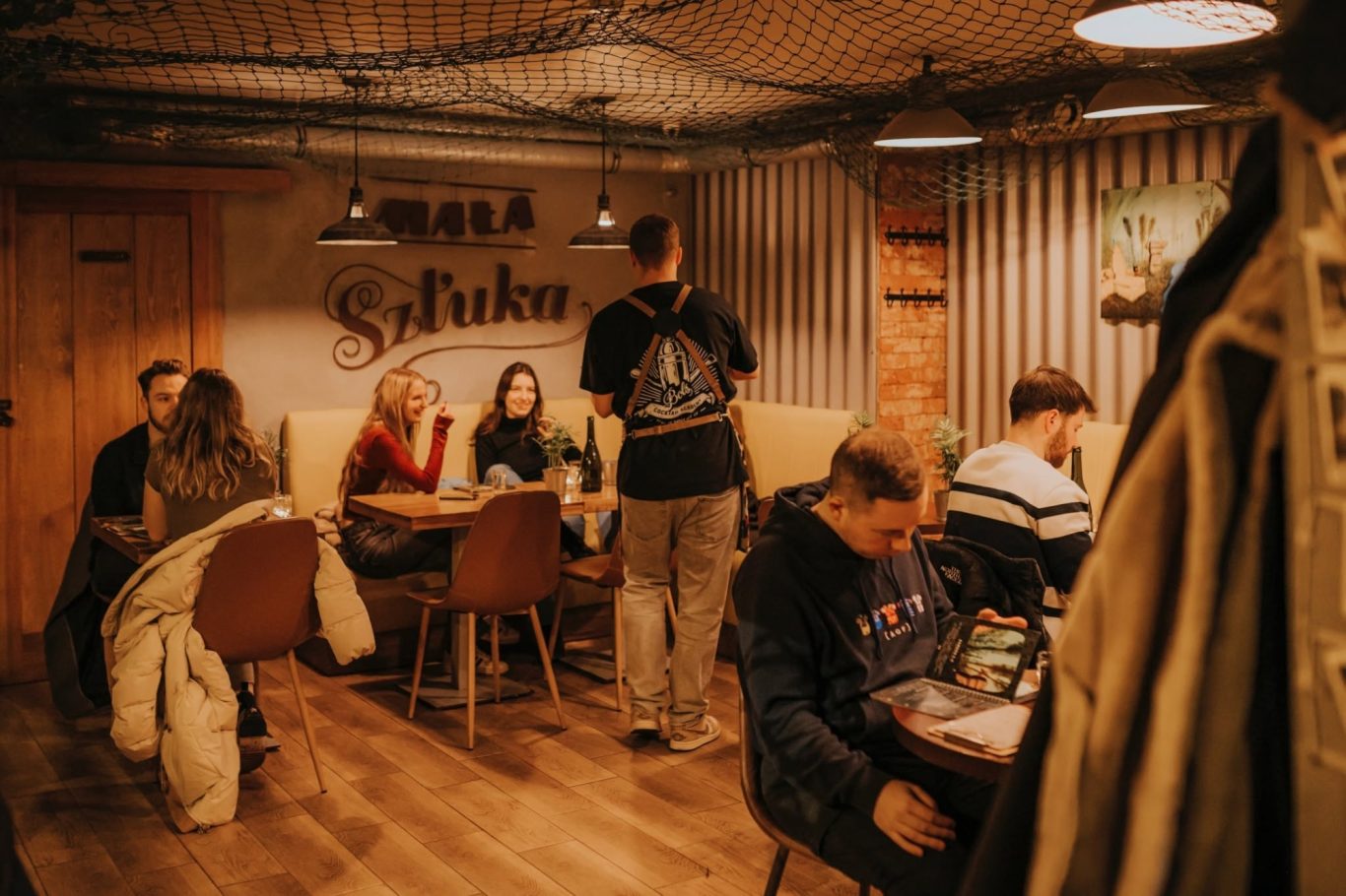 Mała Sztuka Cocktail Bar
